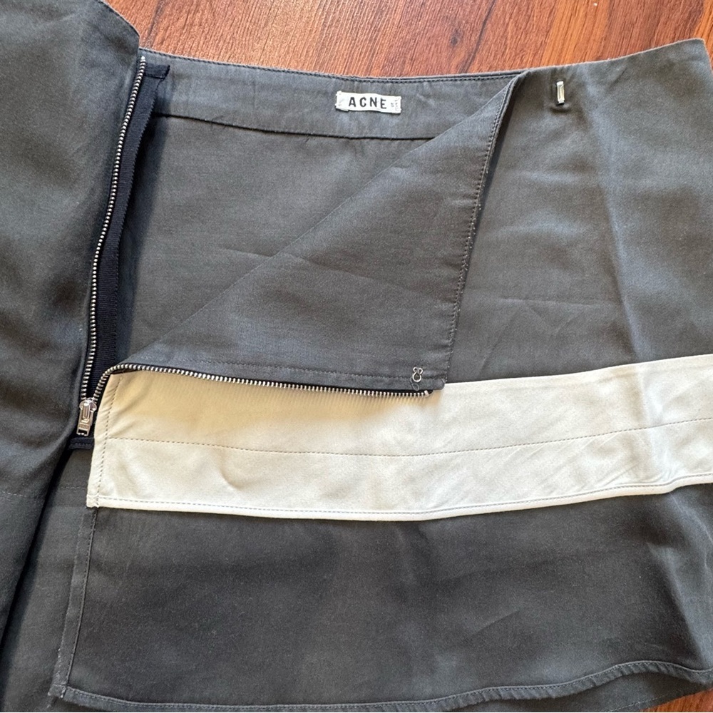 Acne Studios Mini Skirt Contrast Panel Size 42 US 10/12 - Picture 4 of 10